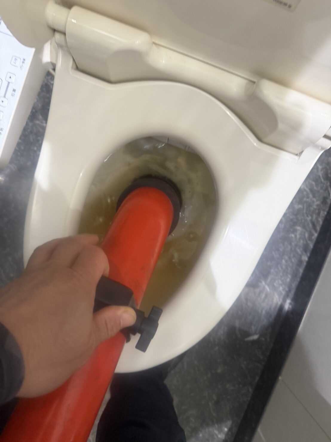 夜間のトラブルにもすぐ来てくれて助かりました。